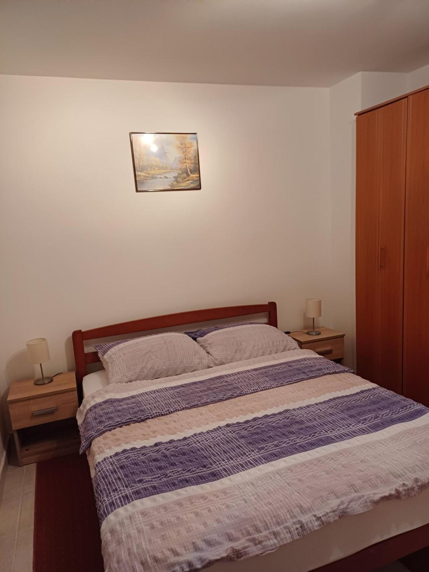Apartman Koren Malinska Exteriör bild