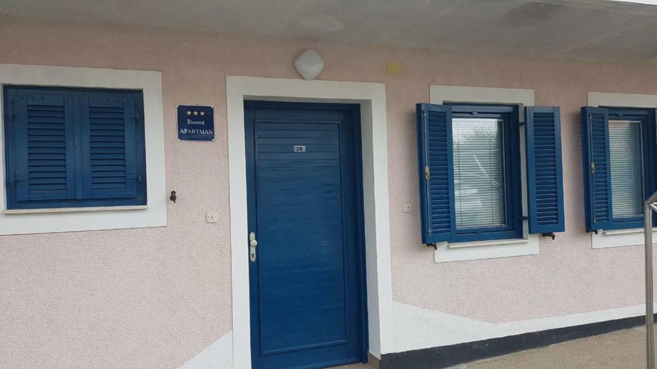 Apartman Koren Malinska Exteriör bild